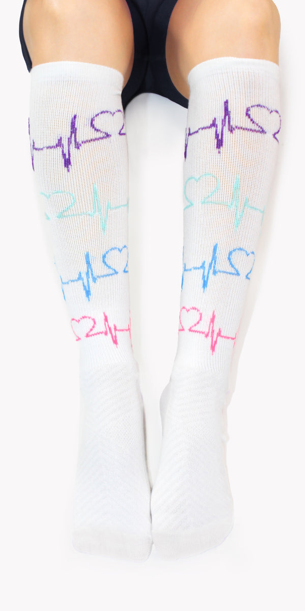 Happy Heartbeats - Women's Everyday Compression Socks (15-20mmHg)