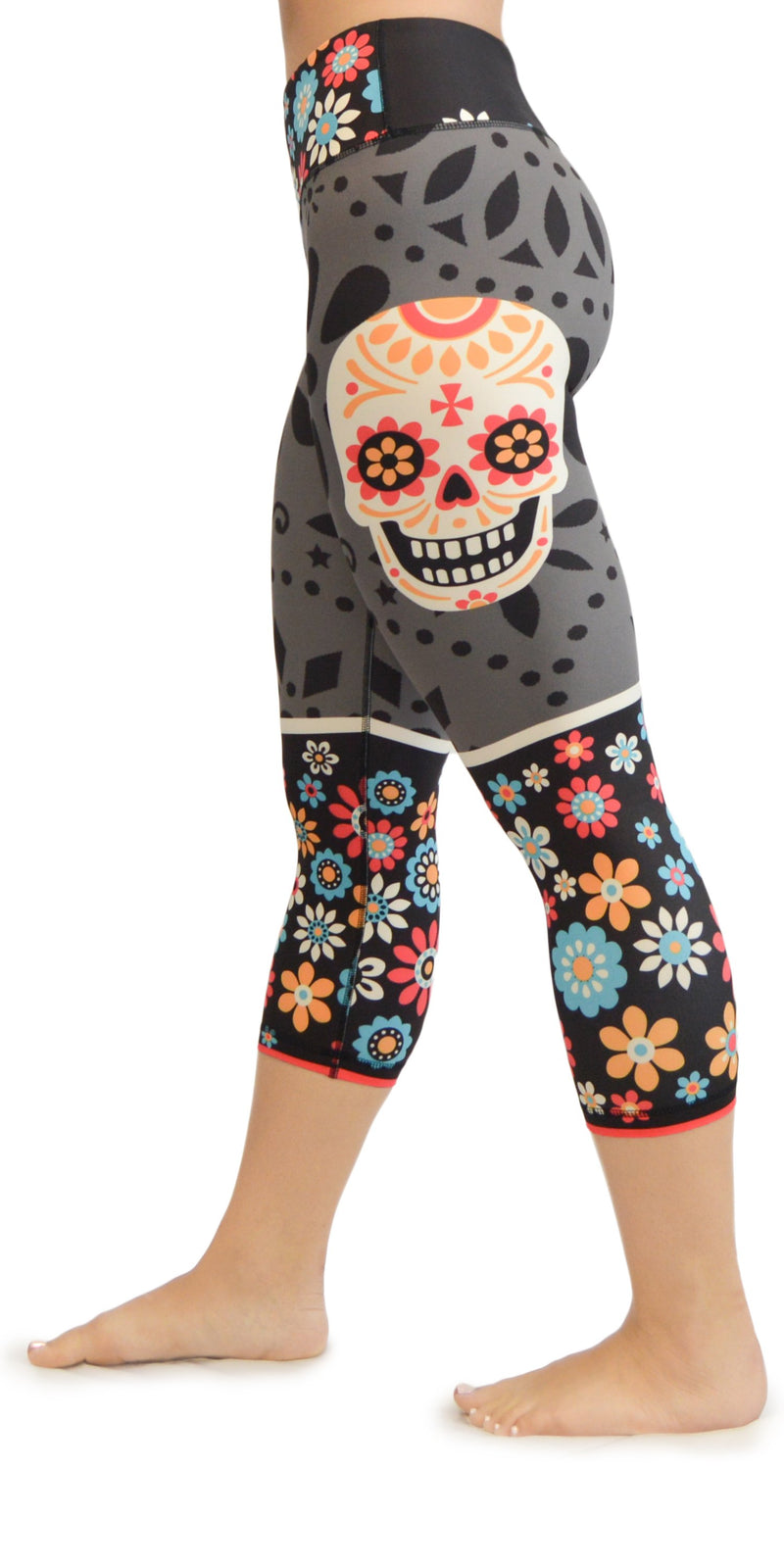 Onzie Review: Cage Bra + Day of the Dead Skull Leggings - Schimiggy
